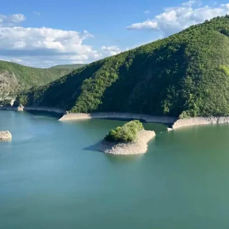 Helena -apartman 3 *